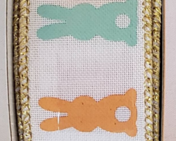 CLRFL BNYS WH LIN-1.5” WR
This bow is for an Easter collection. Streamers will be solid ribbon in coordinating colors. If available, a coordinating text streamer could be added.