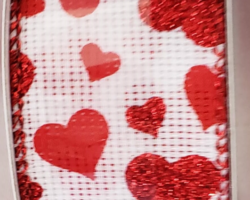 RD HRTS WH LIN-1.5” WR
This bow could be used for Valentine’s Day or anniversary. Streamers will be solid ribbon in the colors of red and white. If available, a coordinating text streamer for the desired occasion could be added.