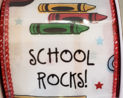 SCUL ICONS SCUL RKS TXT WH SAT-2.5” WR
This bow could be used for a teacher’s gift collection. Streamers will be solid ribbon in coordinating colors.